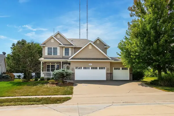 3911 Sparrow Court, Bettendorf, IA 52722