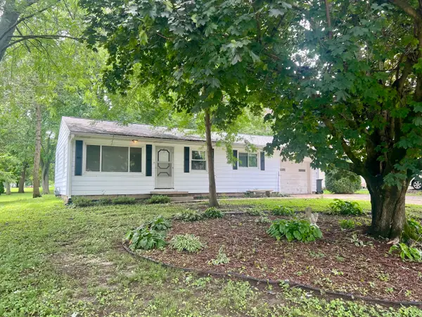 311 E Van Buren Street, Philo, IL 61864