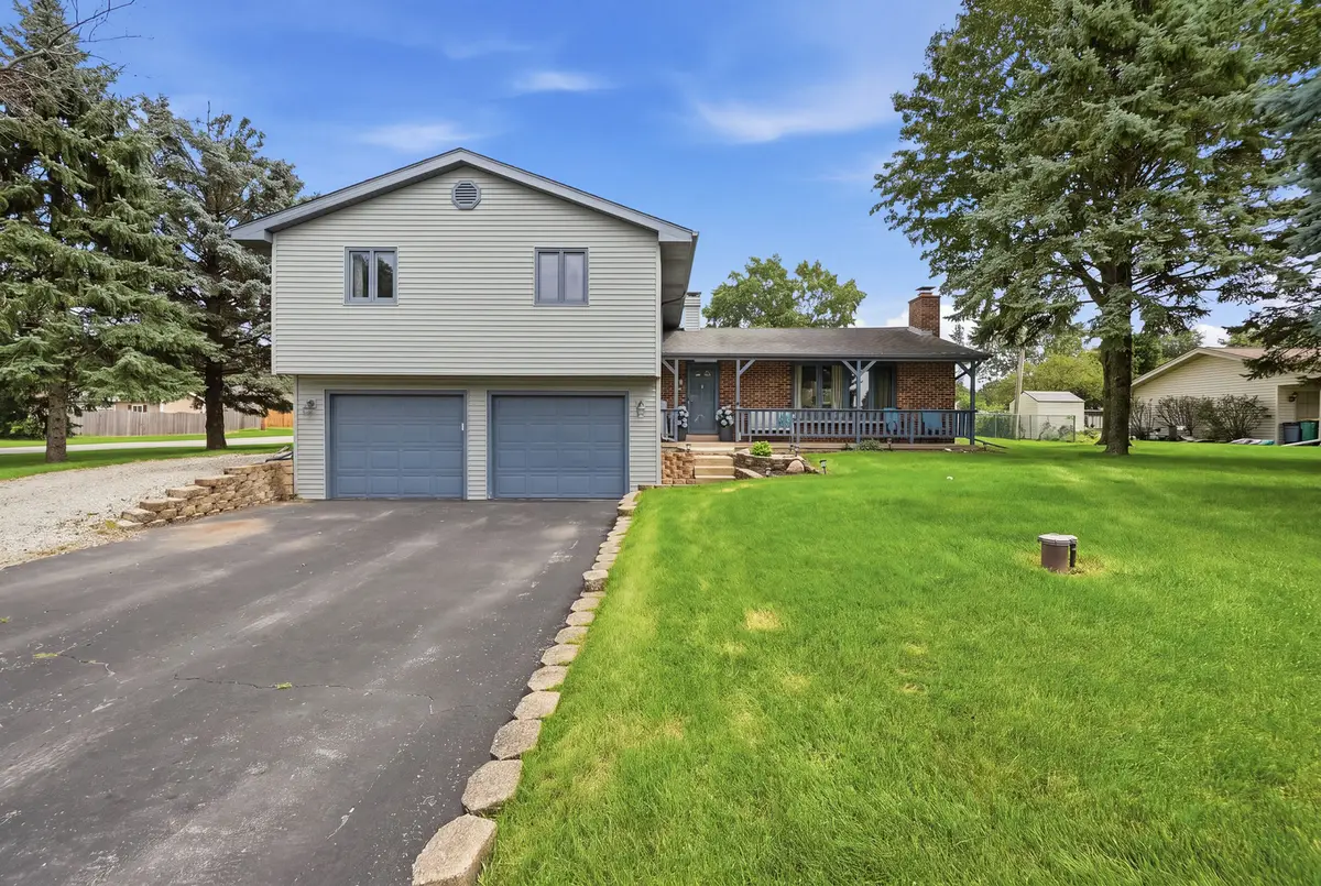 16123 S Peerless Drive, Plainfield, IL 60586 - #1