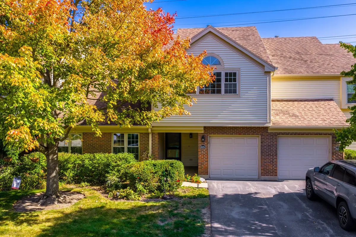 625 Sutton Court, Wheeling, IL 60090 - #1