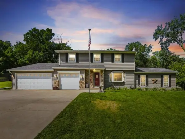 2260 Kingsbury Drive, East Moline, IL 61244