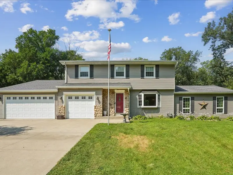 2260 Kingsbury Drive, East Moline, IL 61244 - #2