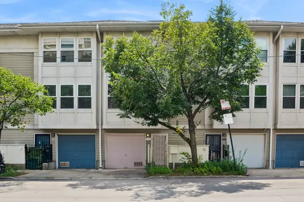1007 E 61st Street, Chicago, IL 60637