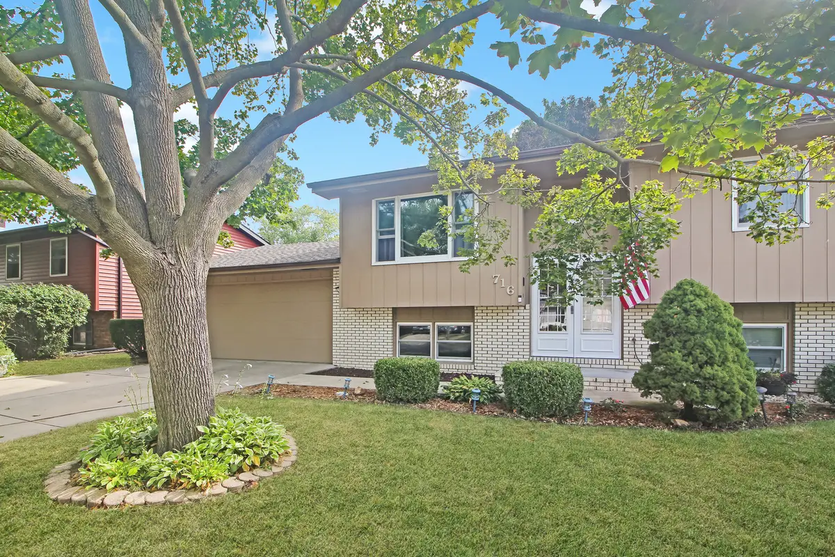 716 Lara Road, Normal, IL 61761 - #1