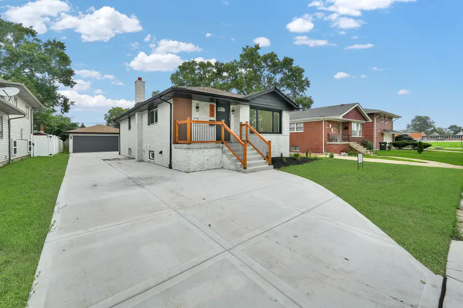 153 W 27th Place, Chicago Heights, IL 60411 - #3