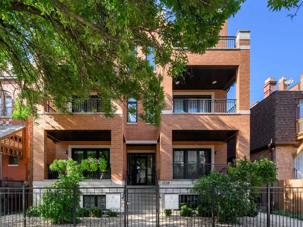 1038 W Diversey Parkway #3E, Chicago, IL 60614