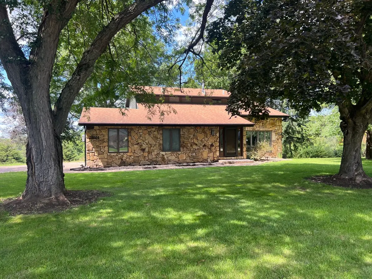 28024 230th Street, Le Claire, IA 52753 - #1