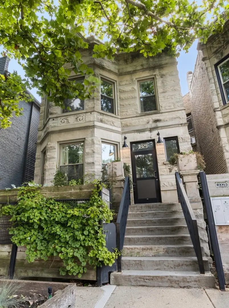3329 W Pierce Avenue, Chicago, IL 60651 - #1