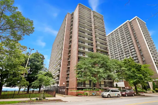 5901 N Sheridan Road #13F, Chicago, IL 60660
