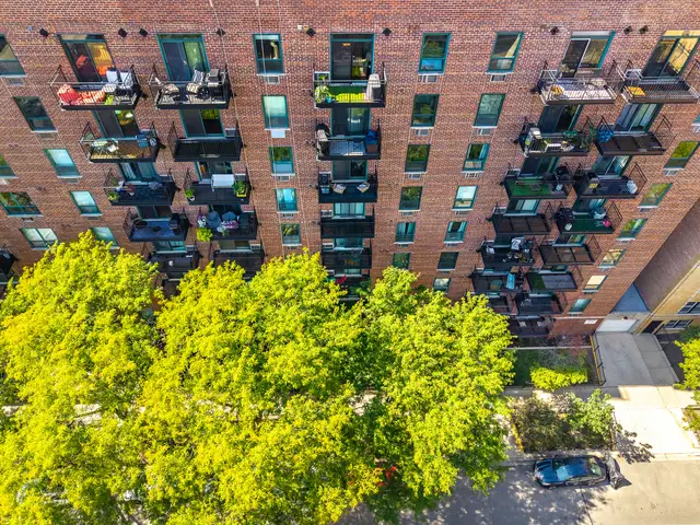 3900 N Pine Grove Avenue #808, Chicago, IL 60613 - #2