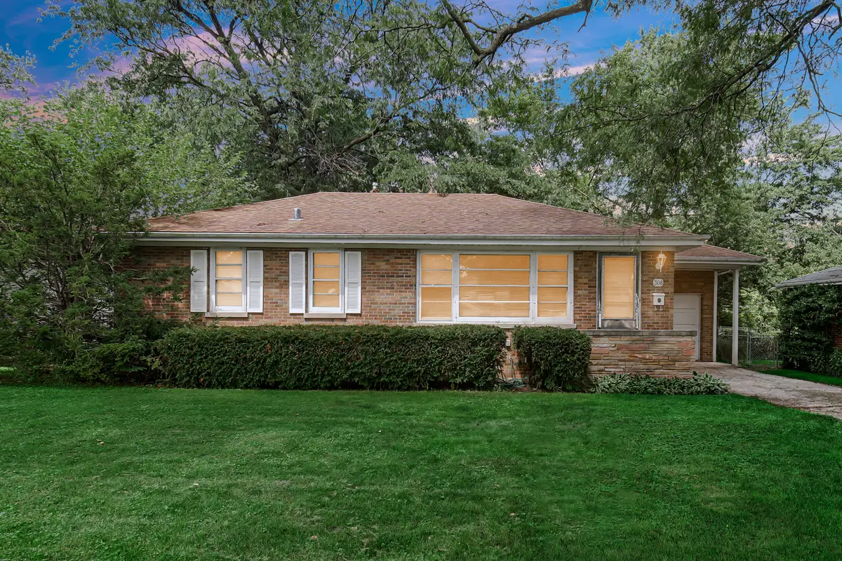 308 Maple Street, Glen Ellyn, IL 60137 - #1