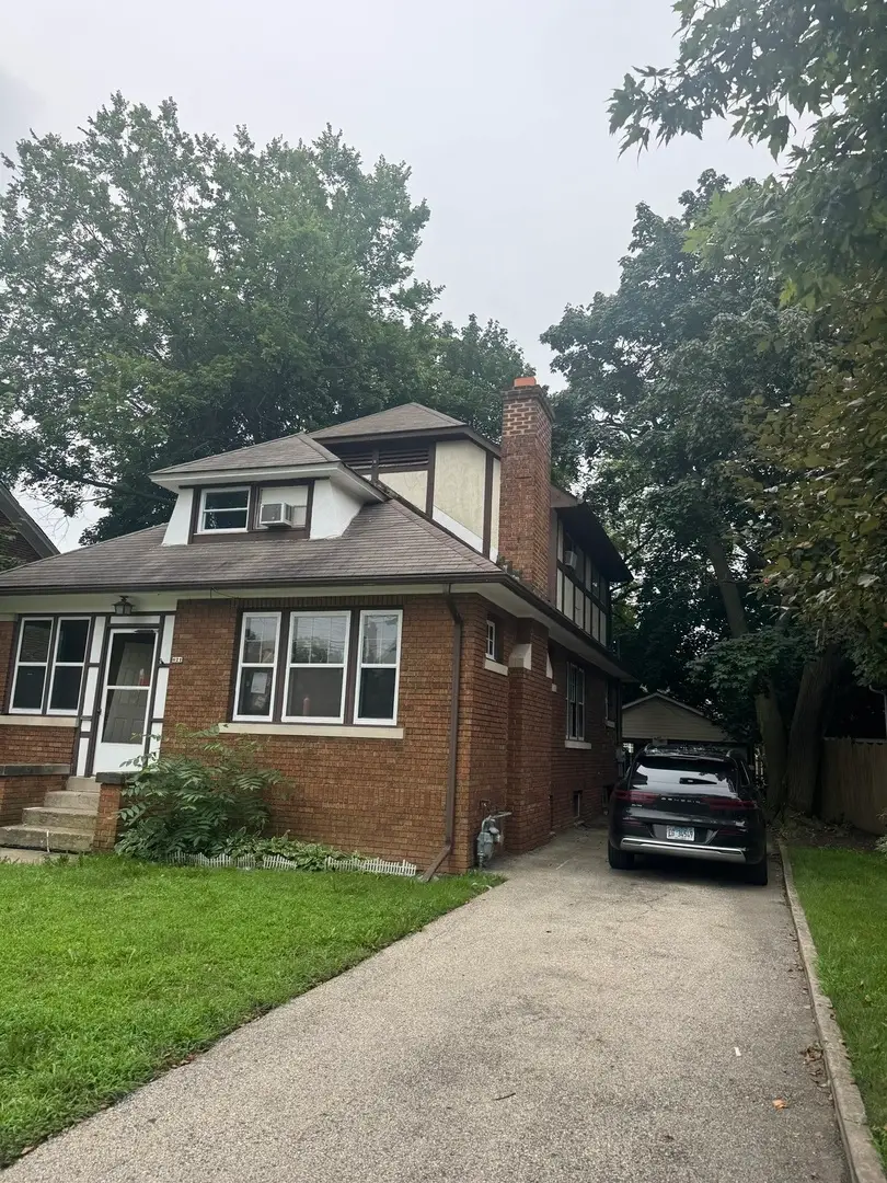 621 W Keith Avenue, Waukegan, IL 60085 - #2