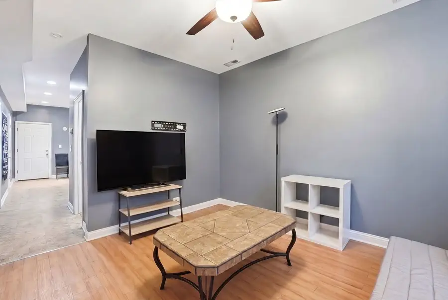 4505 S Fairfield Avenue, Chicago, IL 60632 - #2