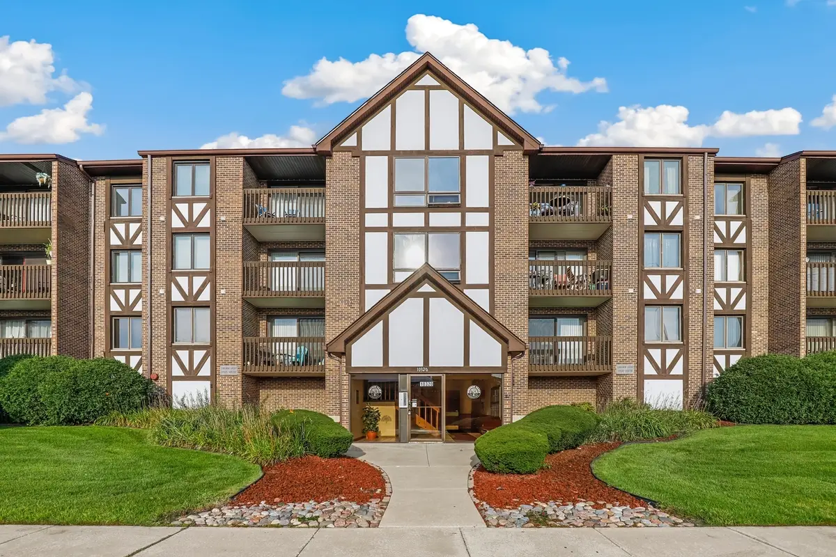 10320 Central Avenue #207, Oak Lawn, IL 60453 - #1
