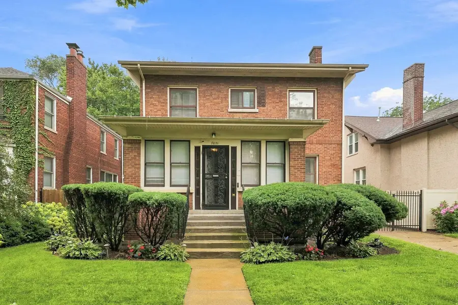7021 S Cregier Avenue, Chicago, IL 60649 - #2