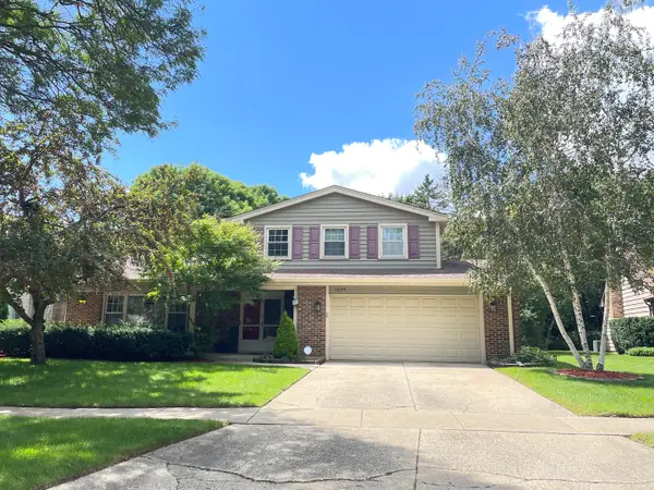 1039 Garfield Avenue, Libertyville, IL 60048