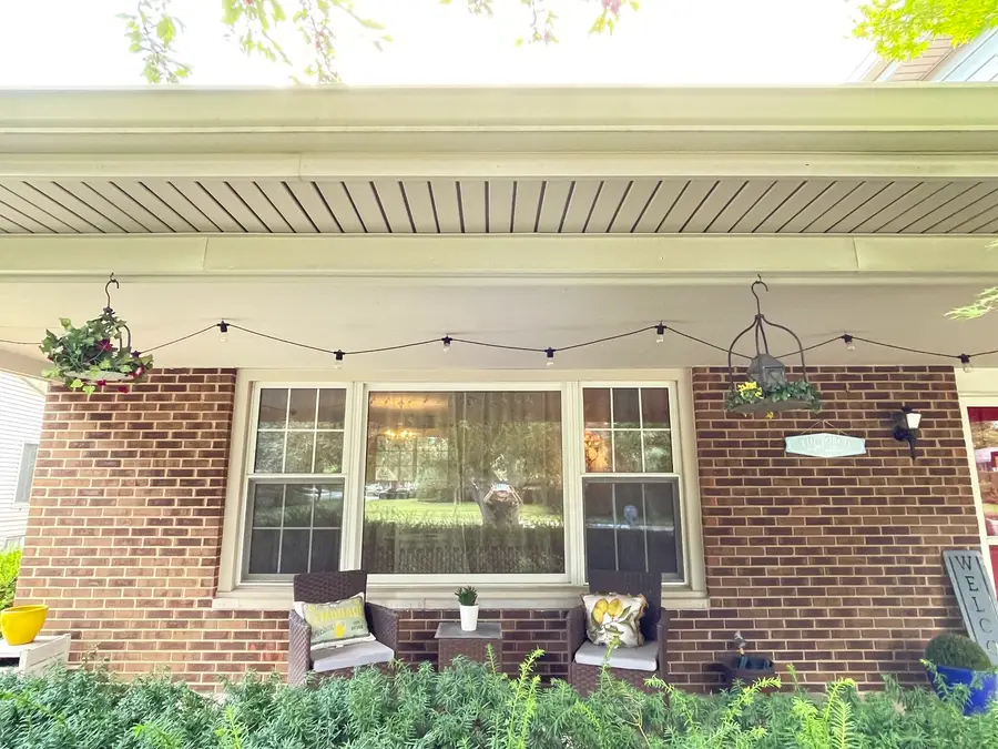 1039 Garfield Avenue, Libertyville, IL 60048 - #3