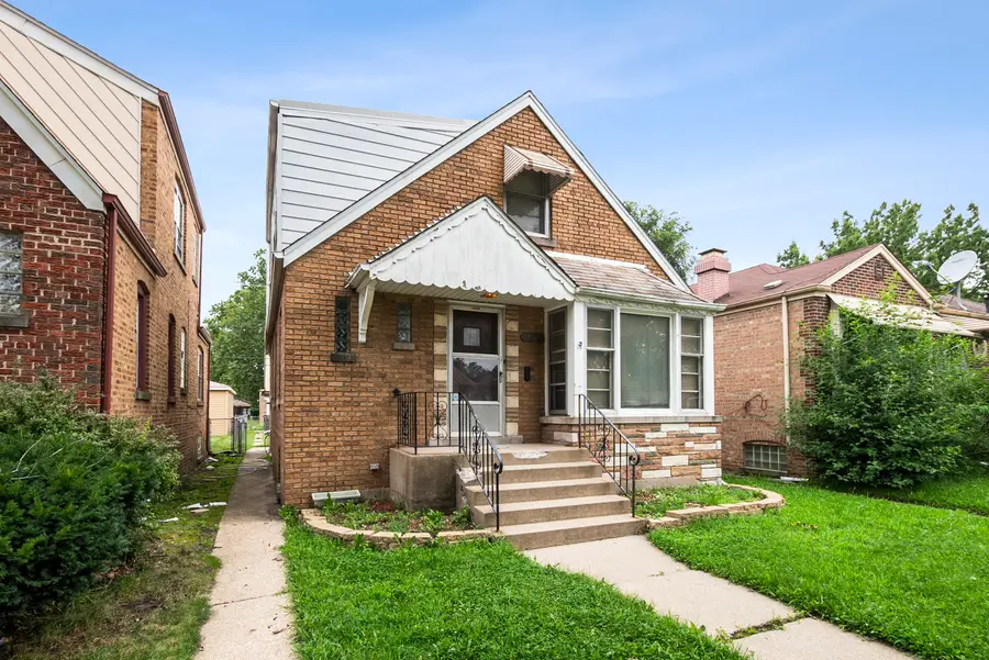 14304 S La Salle Street, Riverdale, IL 60827 - #2