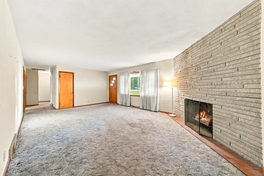 914 Murphy Drive, Joliet, IL 60435 - #2