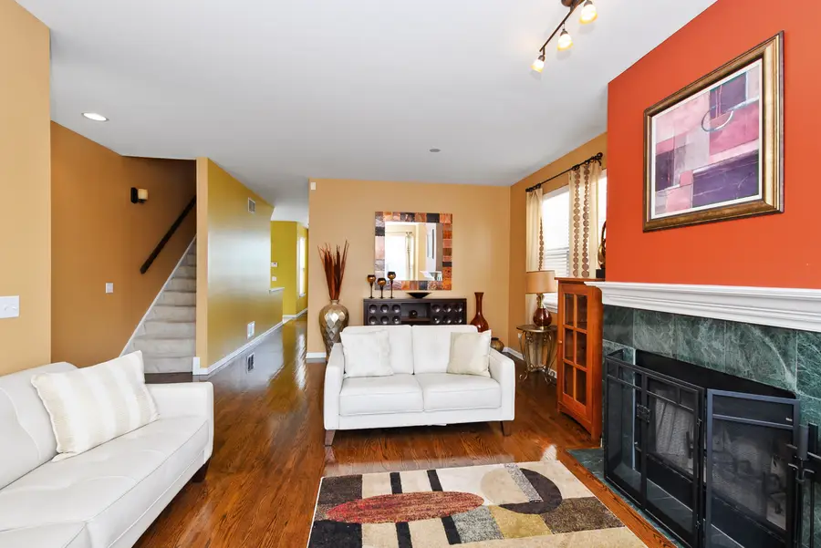 4234 N Kolmar #d Avenue, Chicago, IL 60641 - #2