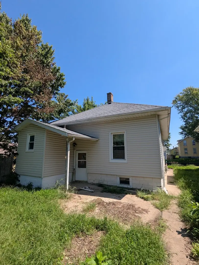 1612 7th Street, Rock Island, IL 61201 - #2