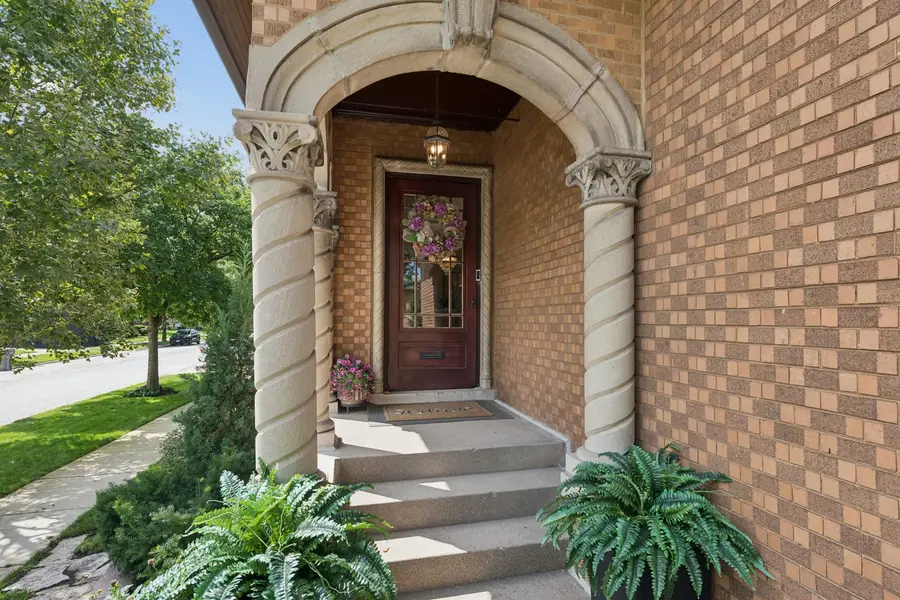1101 Rossell Avenue, Oak Park, IL 60302 - #3