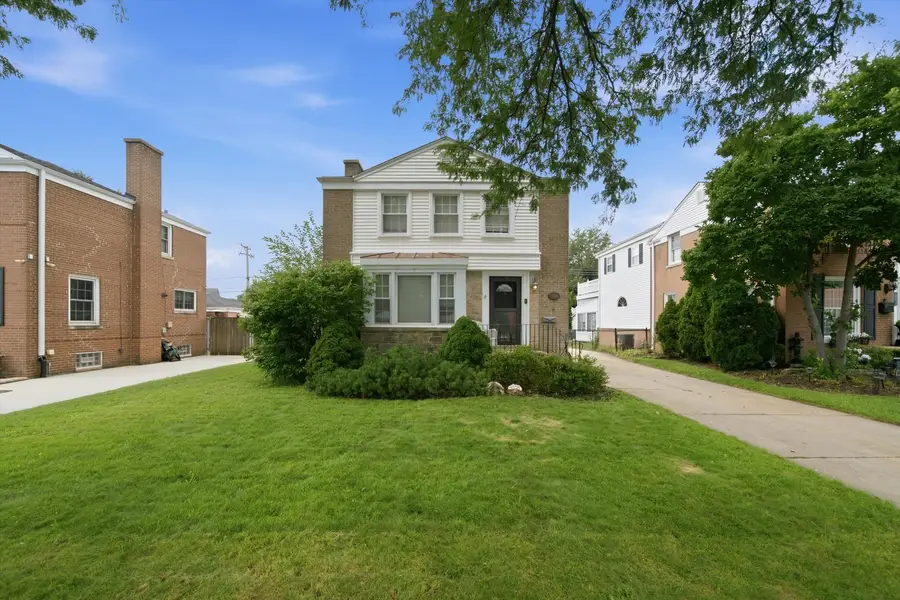 1446 Manchester Avenue, Westchester, IL 60154 - #2