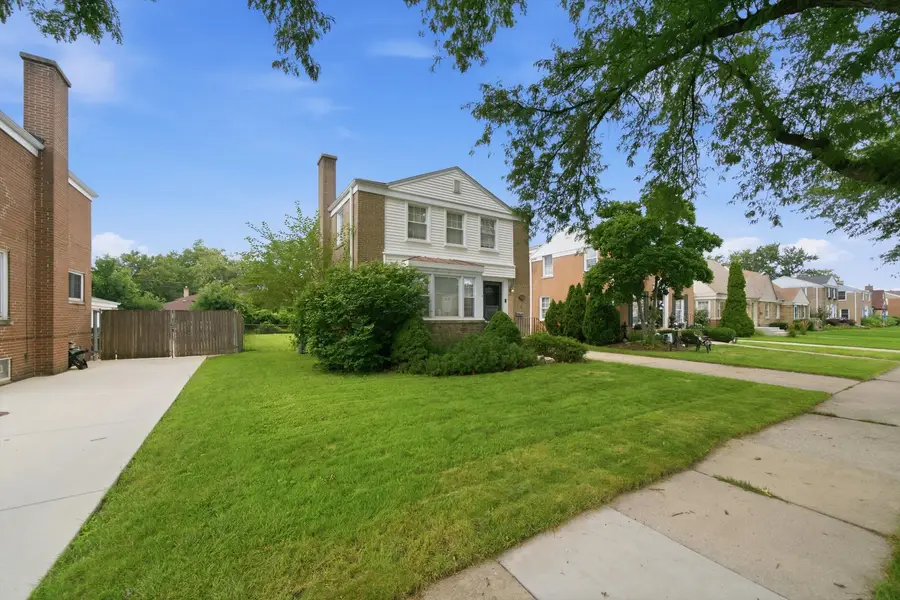 1446 Manchester Avenue, Westchester, IL 60154 - #3