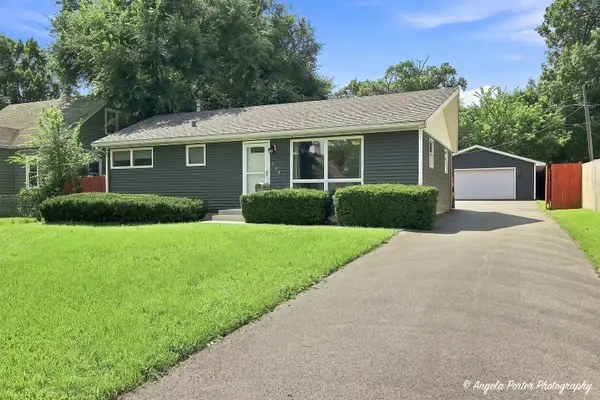 534 Whitney Avenue, Winthrop Harbor, IL 60096