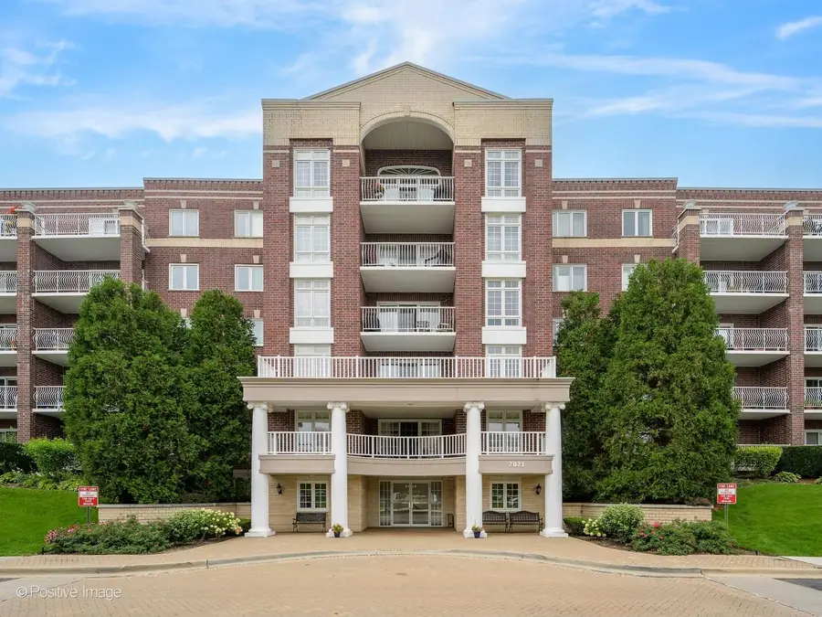 7071 W Touhy Avenue #408, Niles, IL 60714 - #3