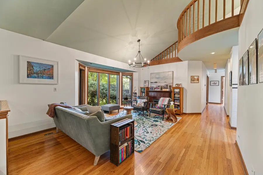 1543 N Saint Marys Road, Green Oaks, IL 60048 - #2