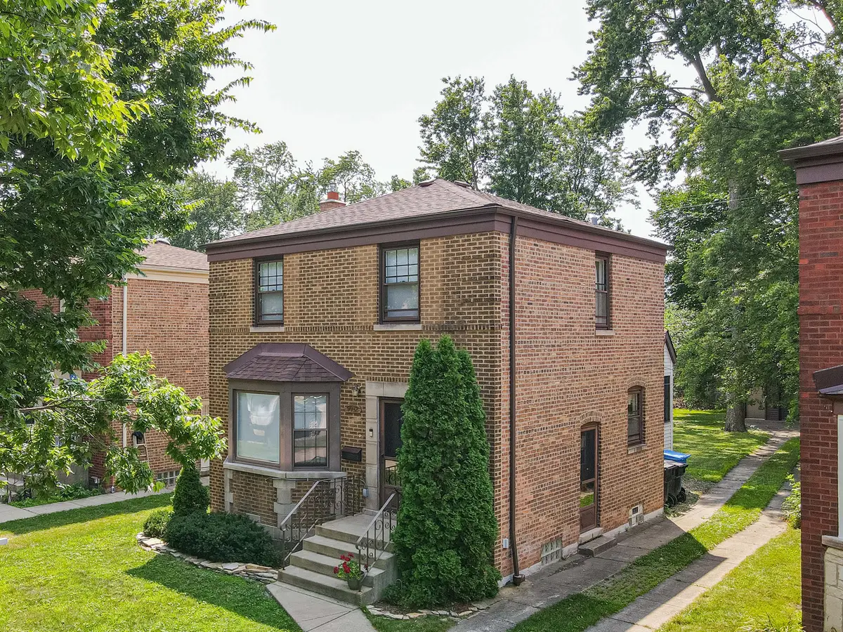9932 S Maplewood Avenue, Chicago, IL 60655 - #1
