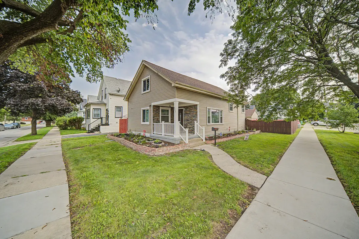 8043 Salisbury Avenue, Lyons, IL 60534 - #1