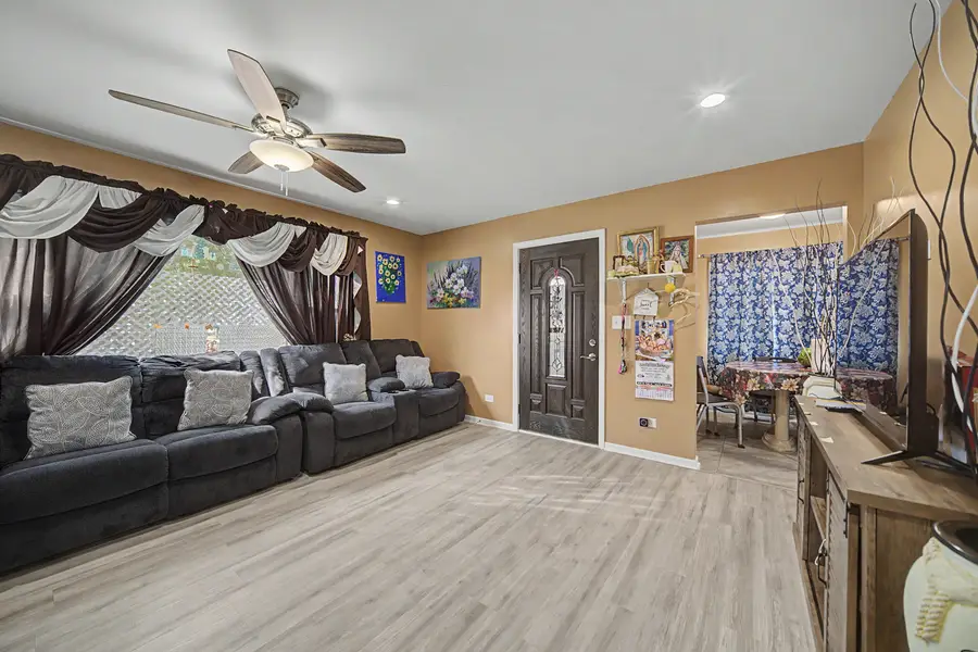 8043 Salisbury Avenue, Lyons, IL 60534 - #3
