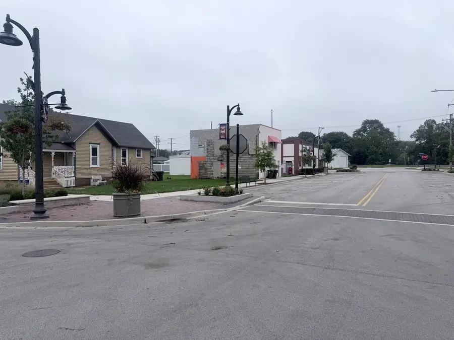 201 N Second Street, Peotone, IL 60468 - #3