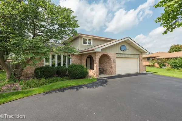 9S434 Allison Court, Willowbrook, IL 60527
