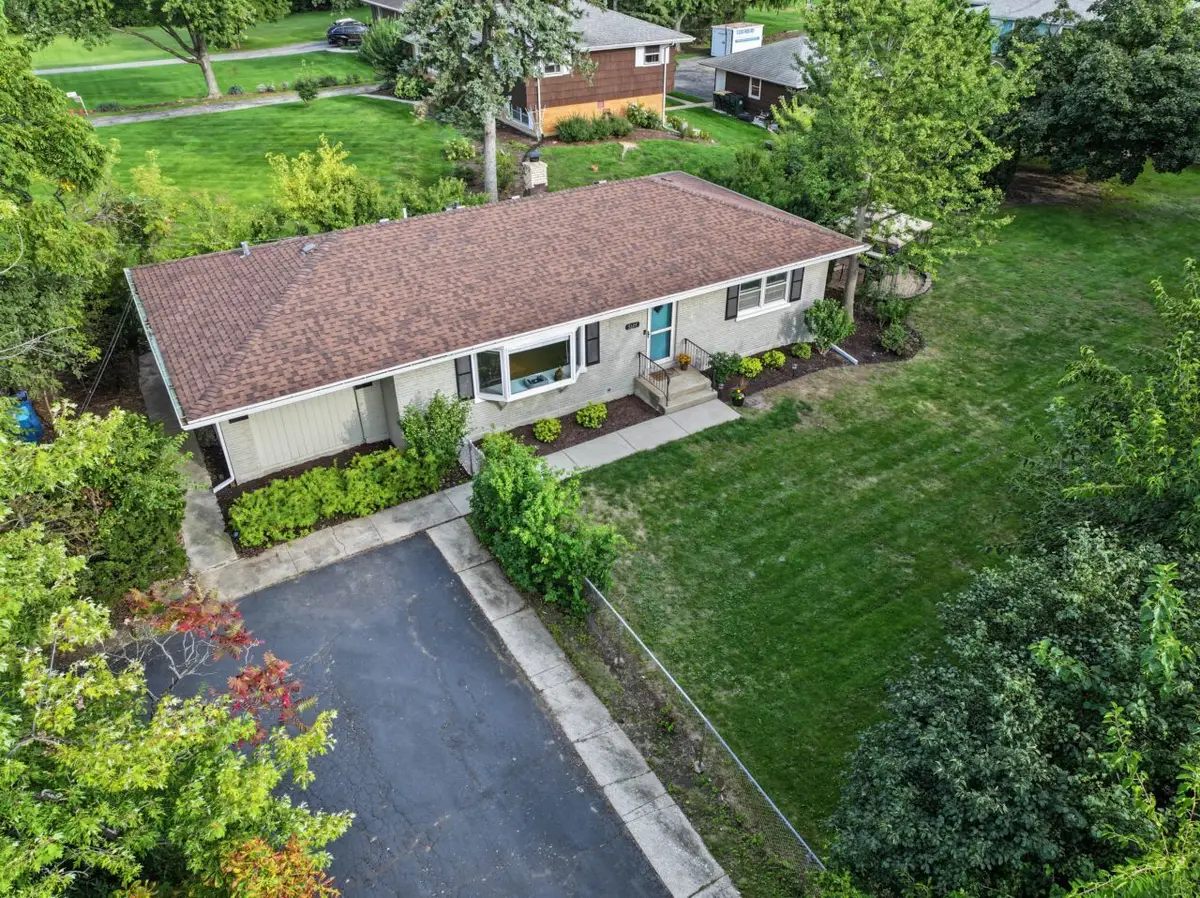 5601 Lee Avenue, Downers Grove, IL 60516 - #1