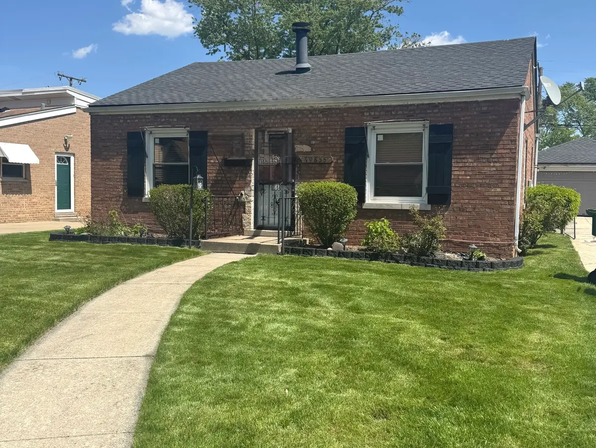 9855 S Campbell Avenue, Evergreen Park, IL 60805 - #1