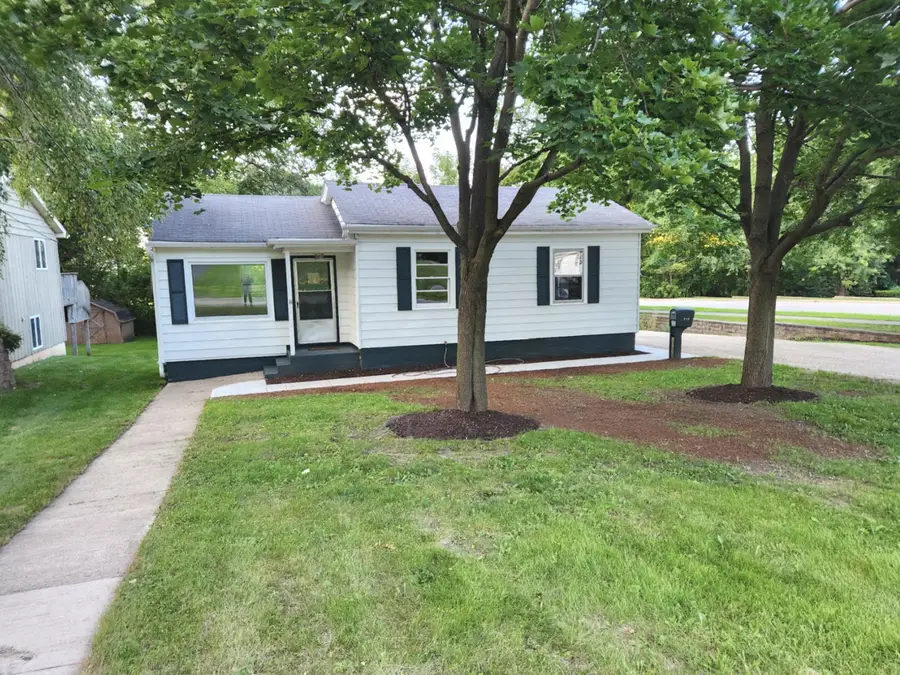210 E Forest Street, Marengo, IL 60152 - #2