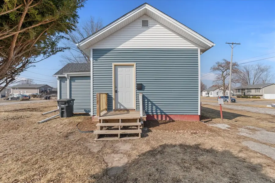 621 7th Avenue, Rock Island, IL 61201 - #2