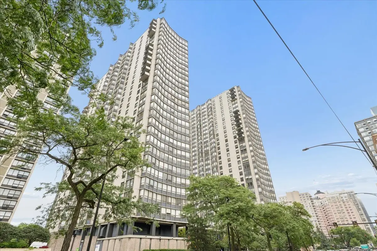 5701 N Sheridan Road #12B, Chicago, IL 60660 - #1