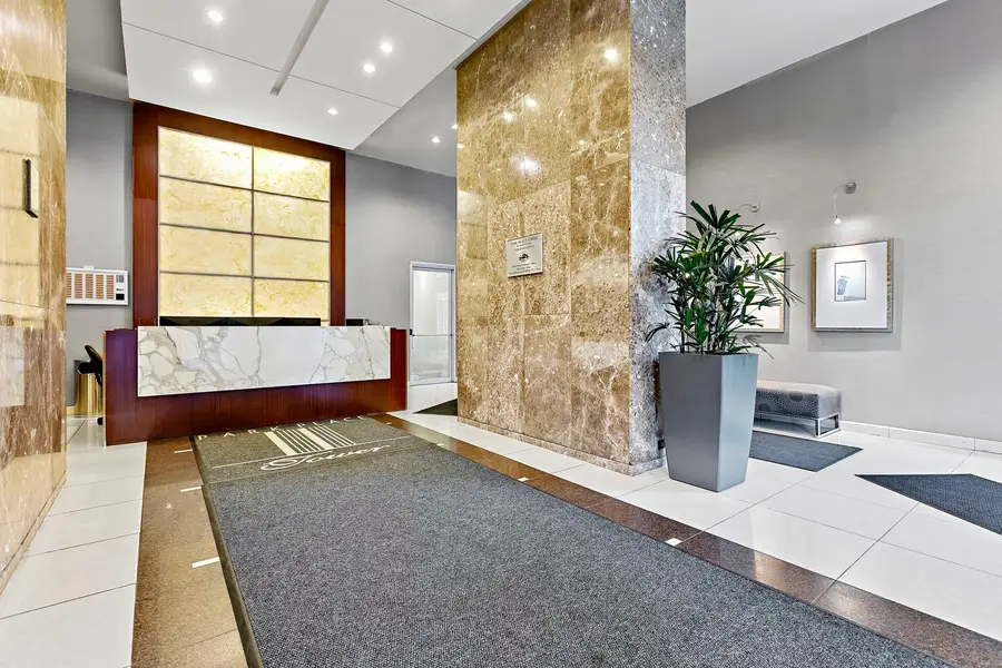 655 W Irving Park Road #1115, Chicago, IL 60613 - #2