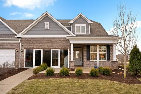 6216 Sandbelt Drive #22002, Woodridge, IL 60517