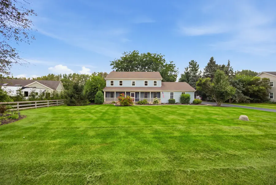 7N660 Cloverfield Circle, Saint Charles, IL 60175 - #3
