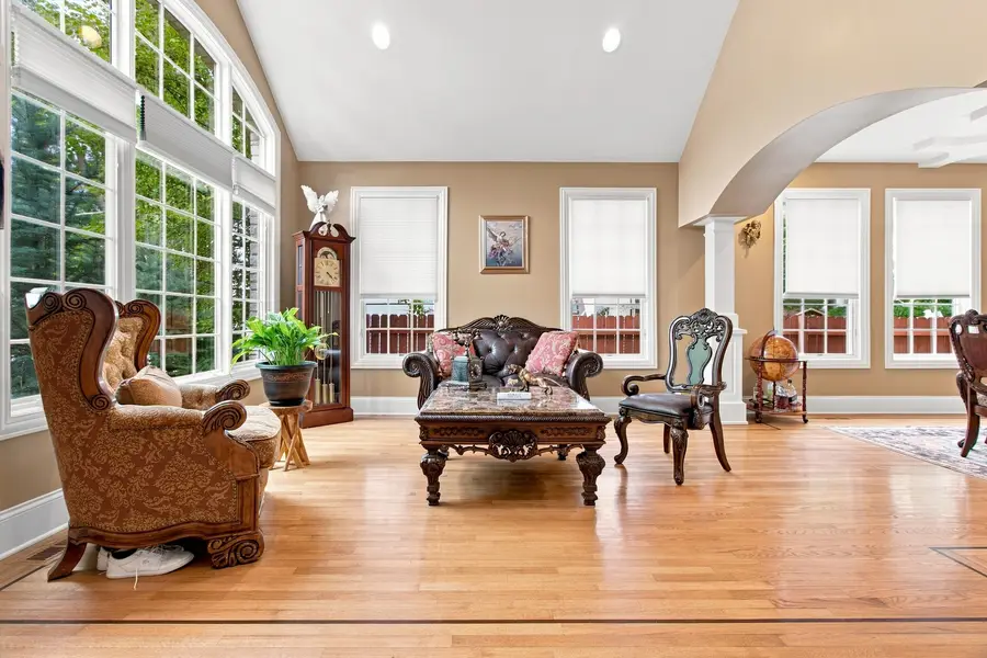 2281 Elmira Avenue, Des Plaines, IL 60018 - #3