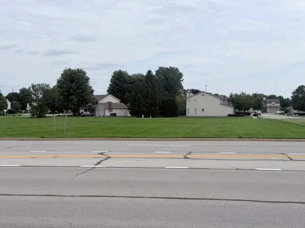 1252 N Convent Street, Bourbonnais, IL 60914