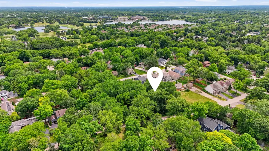24005 N Valley Road, Lake Zurich, IL 60047 - #2