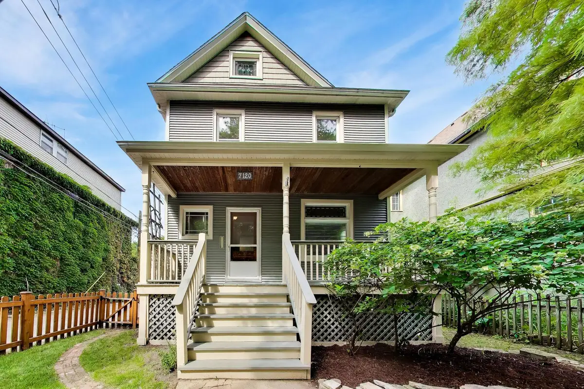 7120 N Ashland Boulevard, Chicago, IL 60626 - #1