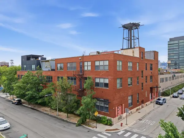 407 N Elizabeth Street #302, Chicago, IL 60642