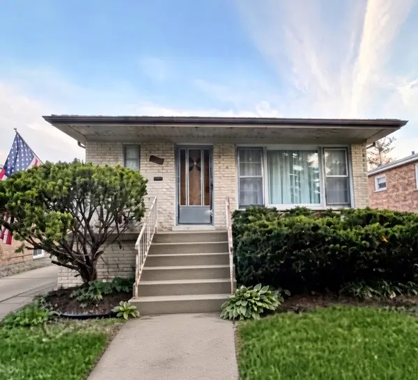 7719 W Jarvis Avenue, Chicago, IL 60631